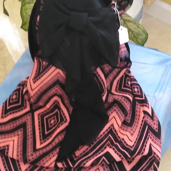 Blouse - Picture 2 of 2